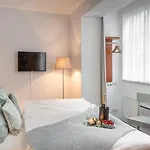 4 Elements Prag
