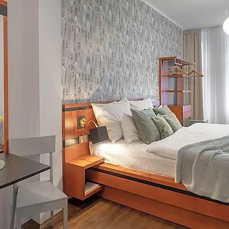 4 Elements Aparthotel 4*