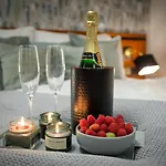 公寓式酒店 4 Elements 4*